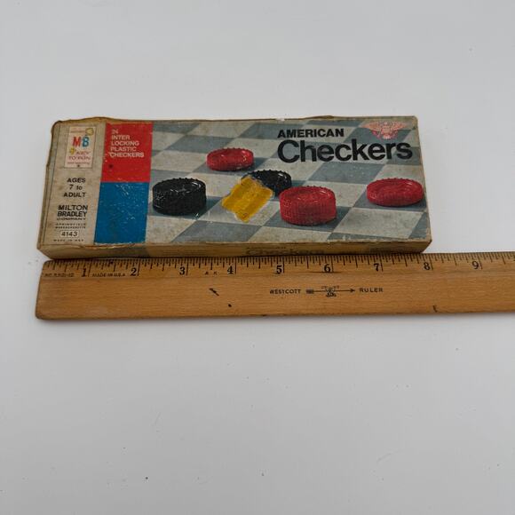Vintage American Checkers by Milton Bradley 1970 4143 - Picture 6 of 9